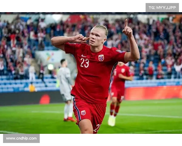 全面揭秘坎贝尔在赛场中的关键角色与多重战术定位的全方位深度分析 全面揭秘坎贝尔在赛场中的关键角色与多重战术定位的全方位深度分析